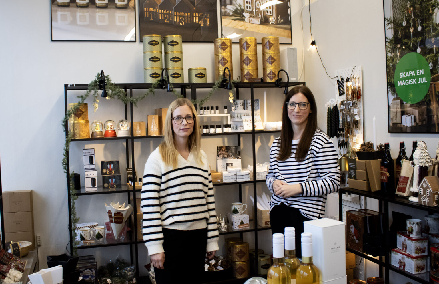 Madeleine Arvidsson och Emelie Karlberg driver heminredningsbutiken Room99.